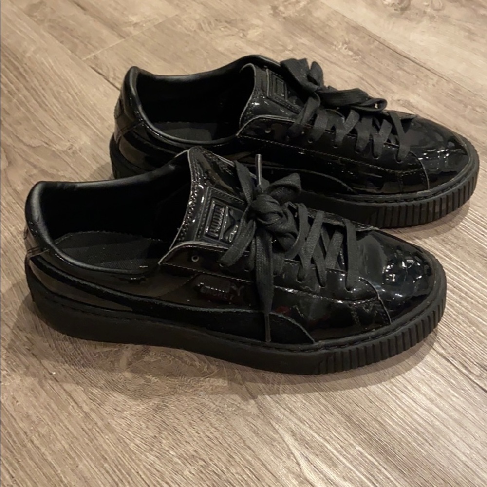 Puma Sneakers